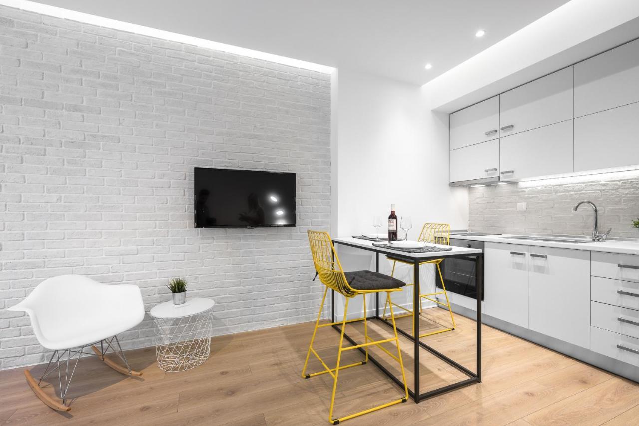 סלוניקי Nyma White Apartments, The Luxury Suites מראה חיצוני תמונה
