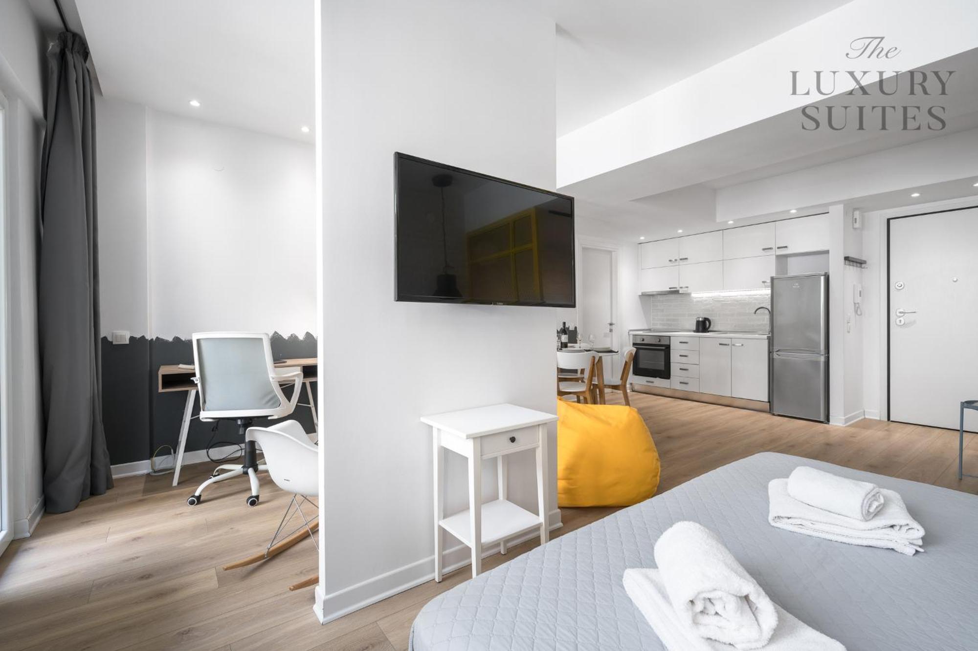 סלוניקי Nyma White Apartments, The Luxury Suites מראה חיצוני תמונה