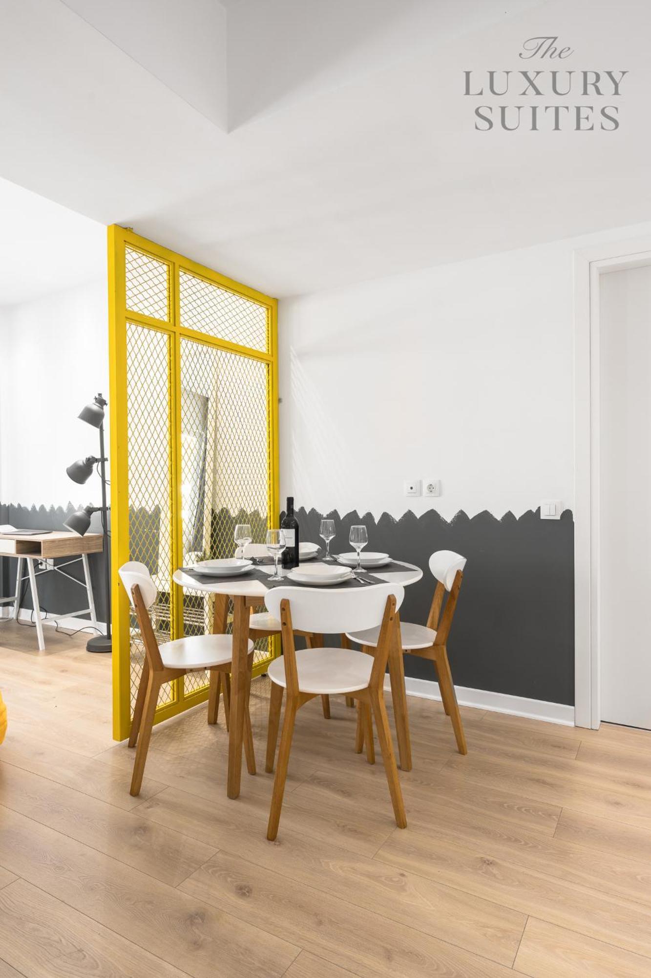סלוניקי Nyma White Apartments, The Luxury Suites מראה חיצוני תמונה
