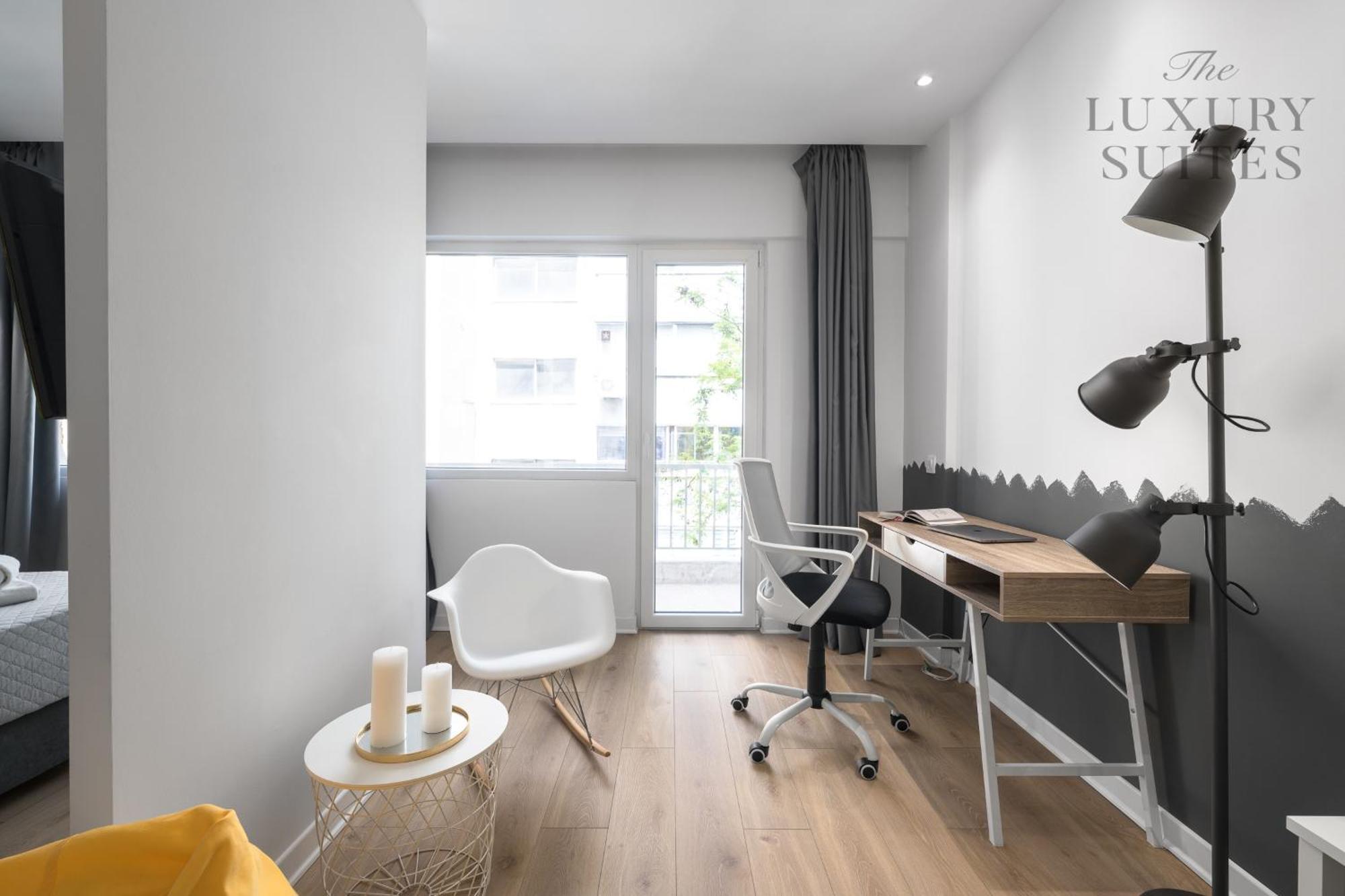 סלוניקי Nyma White Apartments, The Luxury Suites מראה חיצוני תמונה