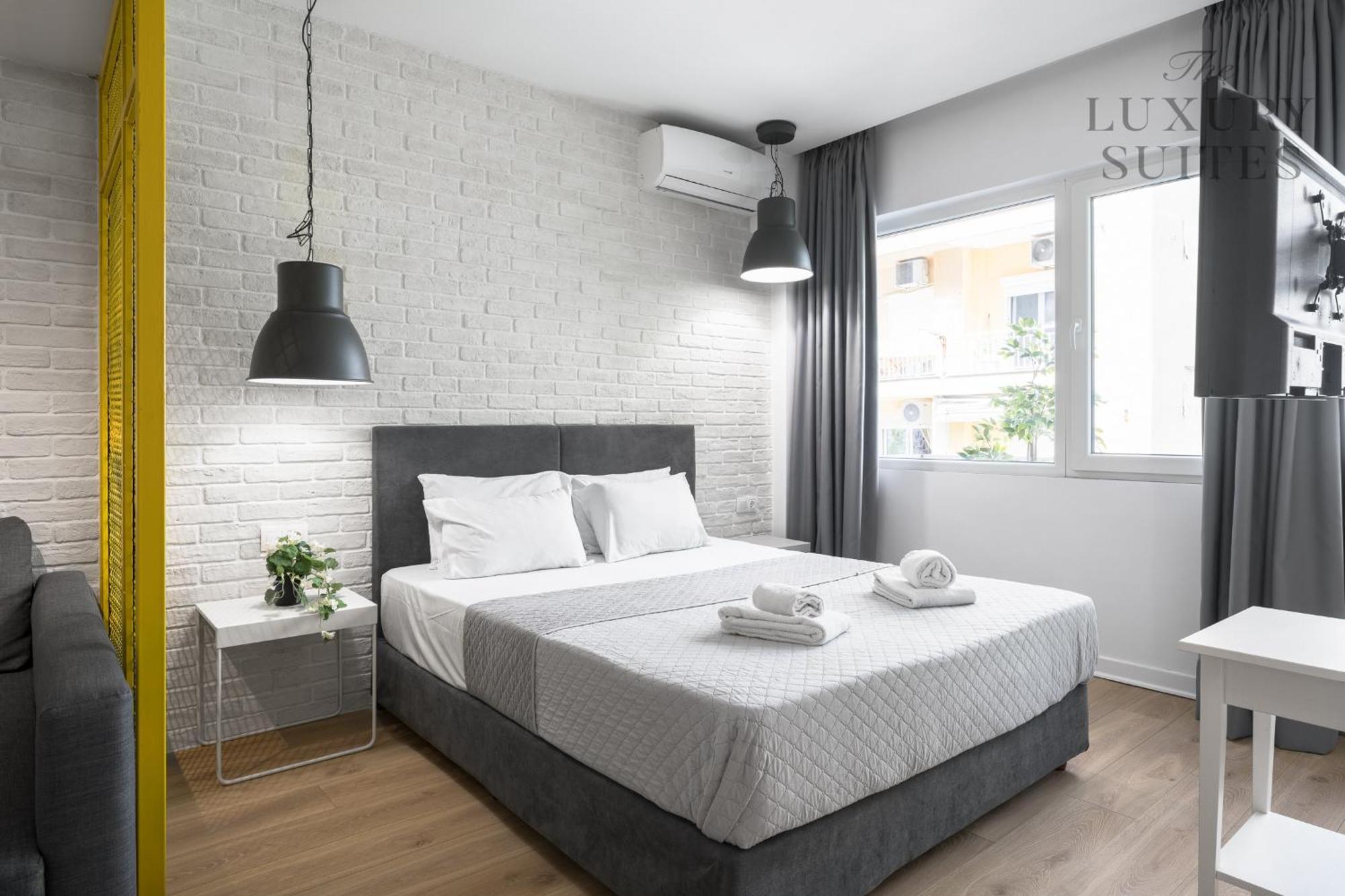 סלוניקי Nyma White Apartments, The Luxury Suites מראה חיצוני תמונה