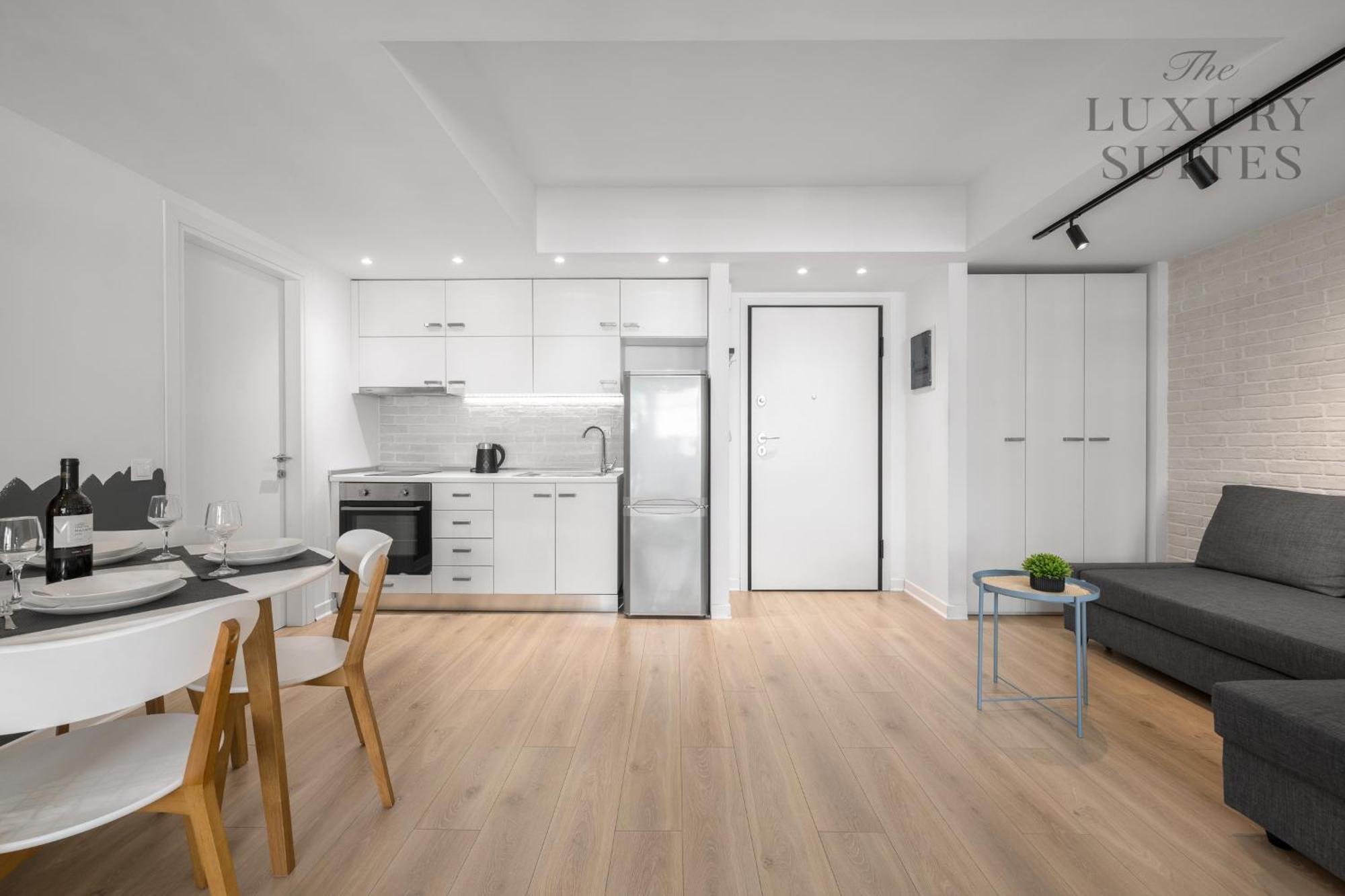 סלוניקי Nyma White Apartments, The Luxury Suites מראה חיצוני תמונה