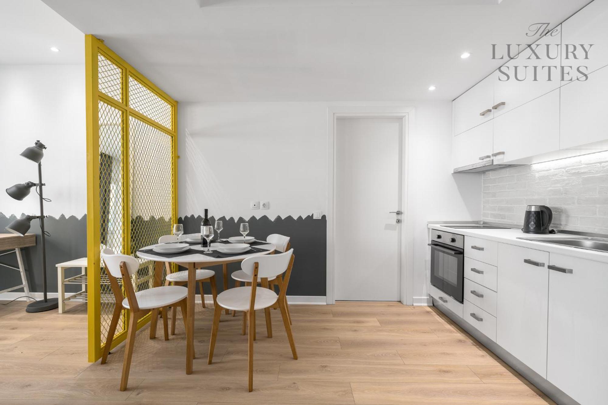 סלוניקי Nyma White Apartments, The Luxury Suites מראה חיצוני תמונה